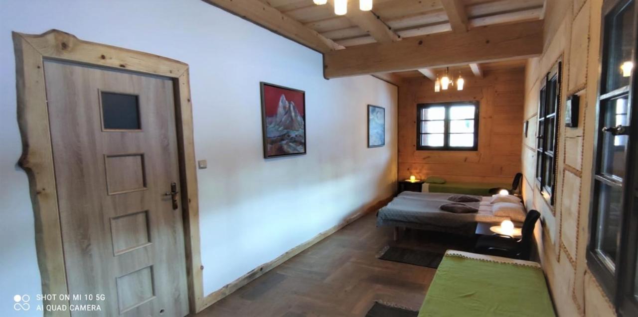 Chochlik Hotel Ustrzyki Dolne Kültér fotó
