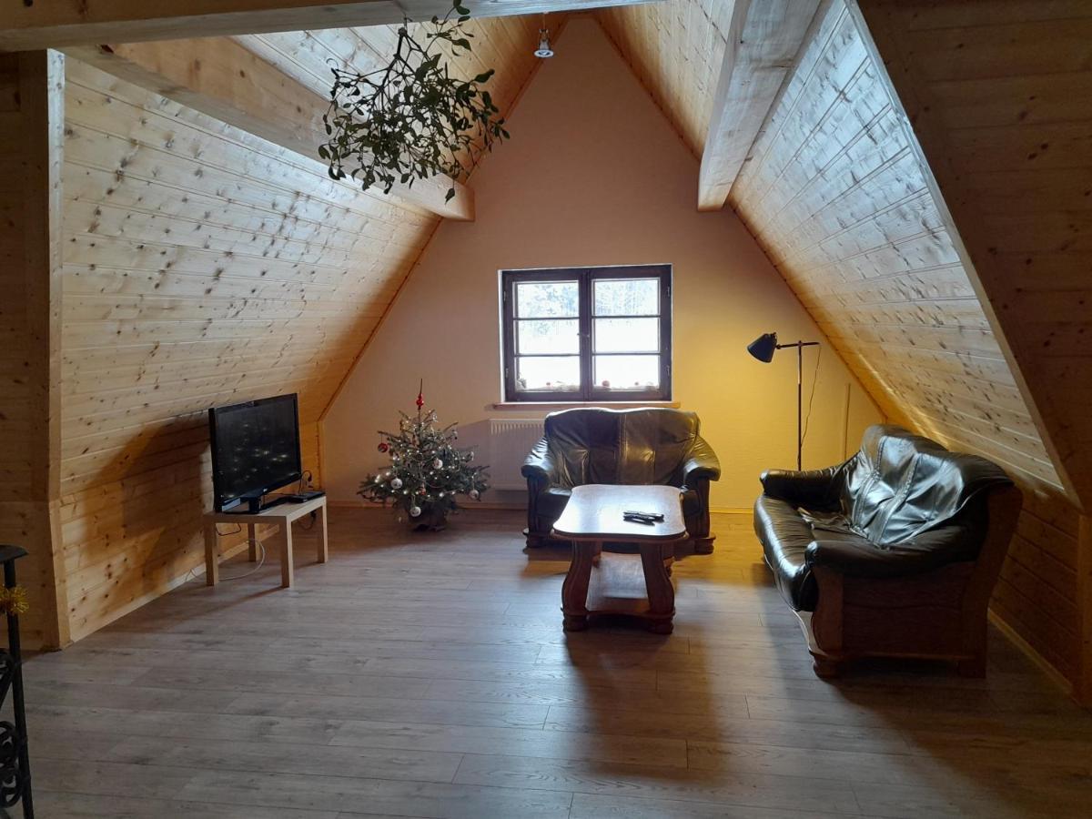 Chochlik Hotel Ustrzyki Dolne Kültér fotó